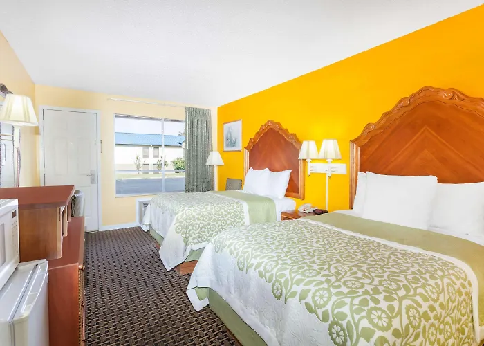 Top Hotels in Jacksonville, FL