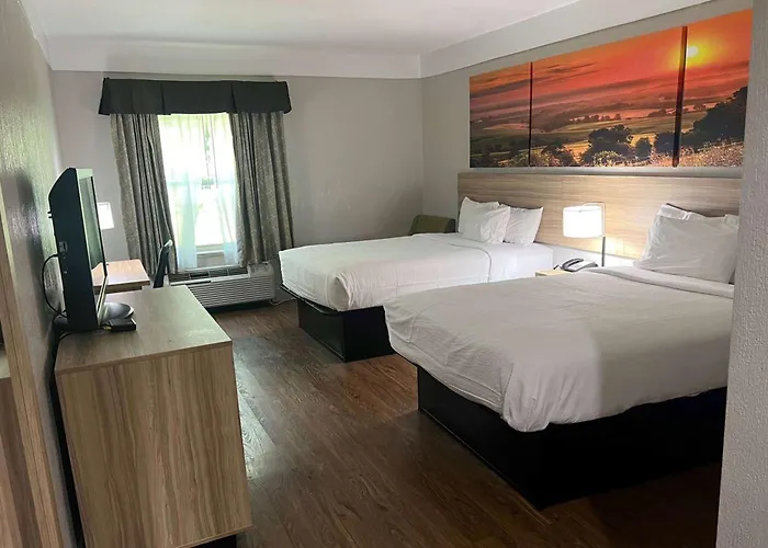 Premier Denham Springs Hotels