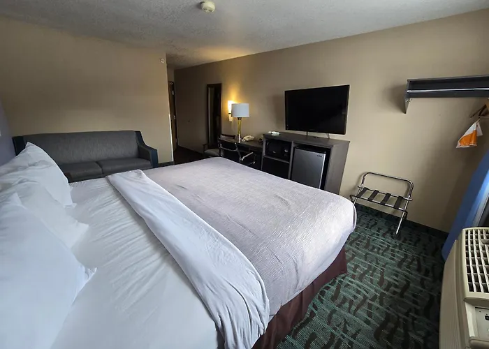 Best Hotels Near Charming Johnstown Ohio